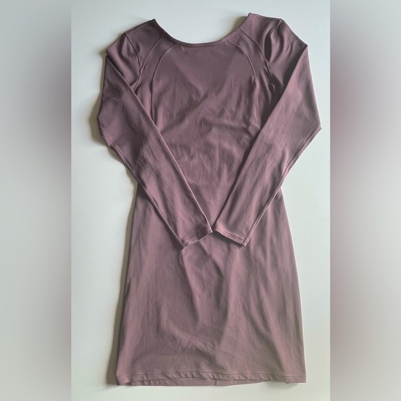 Lululemon Contour Dress *Nulu LS - Picture 4 of 6